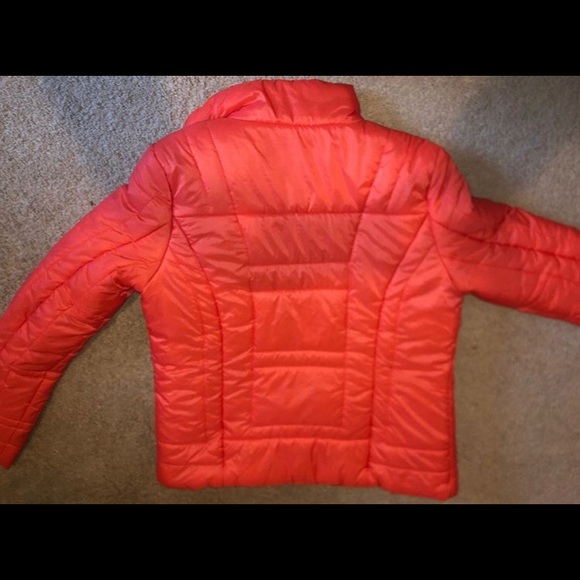 Lightweight Jacket - Picture 2 of 3